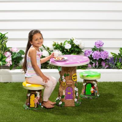 Mushroom Table and Stools