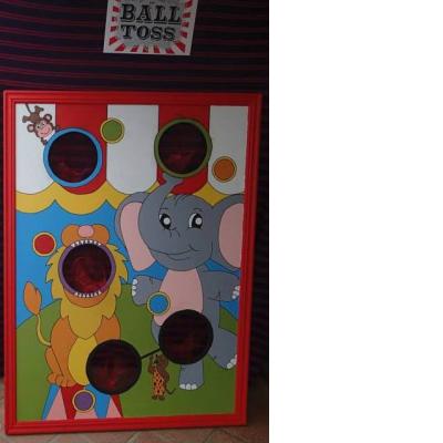 Circus Ball Toss Game