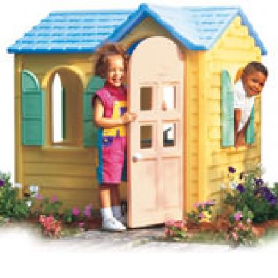 Country Cottage Playhouse